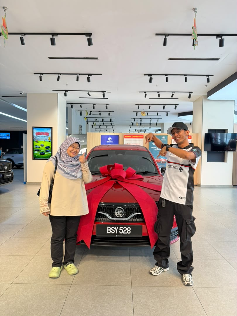 Syahmin Proton customer delivery 2